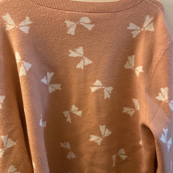 Sweater - Picture 6 of 7